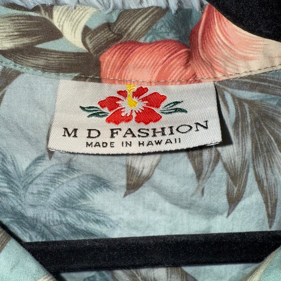 Vintage FASHION Hawaiian Shirt Men's Aloha Tropical Made in Hawaii - Picture 2 of 3